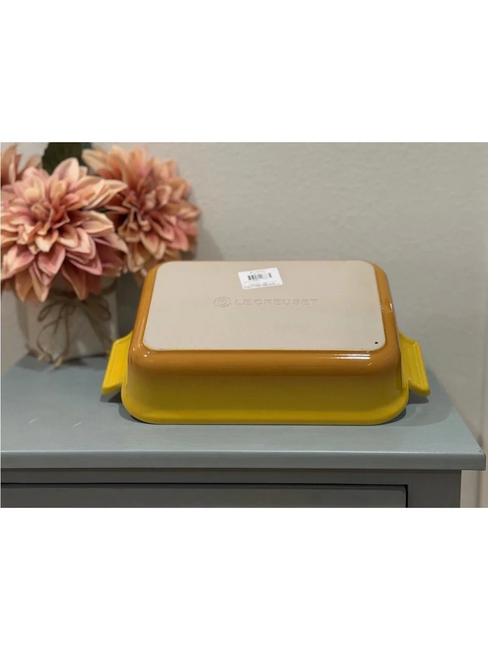 Le Creuset Stoneware Heritage Rectangular Dish 26 cm 2.5 qt Nectar Yellow NEW
